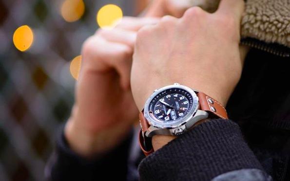 ハミルトンメンズ 代 30代男性にお勧めのハミルトン腕時計top5 The Watch Company
